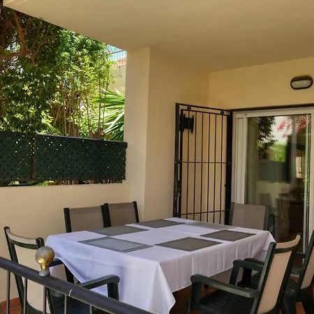 3160 Elegant Seafront House بيت للعطل